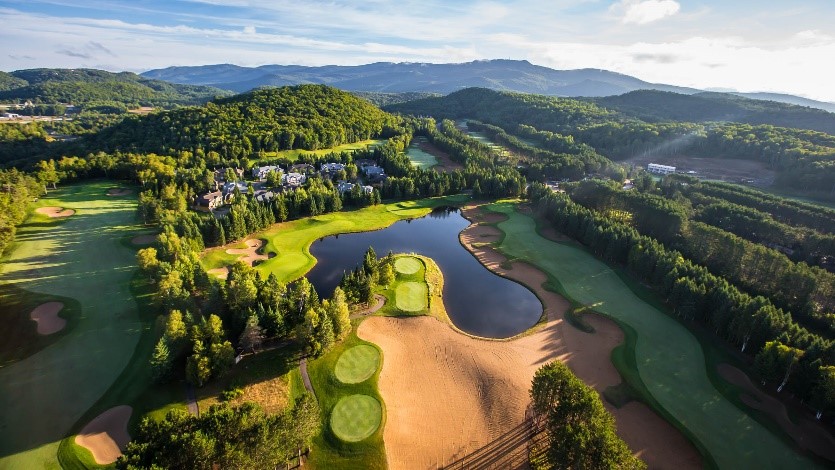 tremblant-aerial-golf.jpg